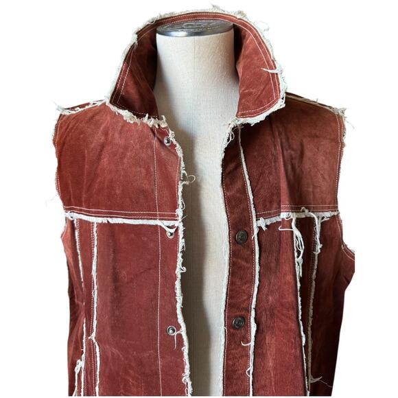 Vintage M. Julian Wilsons Leather distressed patchwork lined brown vest size XL - Picture 2 of 16